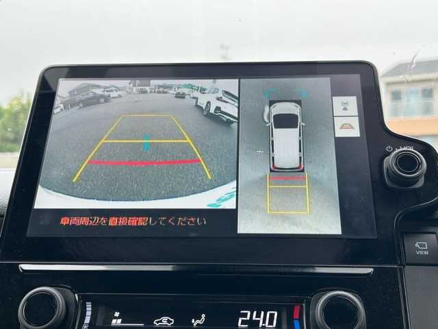 トヨタ シエンタ ハイブリッド G 千葉県 2023(令5)年 1.6万km ホワイトパールクリスタルシャイン ワンオーナー/純正10.5インチディスプレイナビ/フルセグTV/AppleCarPlay/AndroidAuto/Bluetooth/パノラミックビューモニター/バックカメラ/トヨタセーフティセンス/プリクラッシュセーフティ/レーダークルーズコントロール/レーンディパーチャアラート/ブラインドスポットモニター/プロアクティブドライビングアシスト/パーキングサポートブレーキ/ロードサインアシスト/コーナーセンサー/オートハイビーム/両側パワースライドドア/AC100V充電/純正ビルトインETC2.0/ナビ連動型ドライブレコーダー/プッシュスタート/スマートキー/LEDヘッドライト/スペアキー有り/保証書/取扱説明書