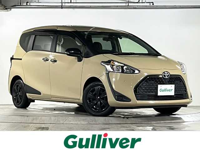 トヨタ シエンタ G グランパー 広島県 2021(令3)年 2.4万km ベージュ 禁煙車/トヨタセーフティセンス/・プリクラッシュセーフティ/・レーンキープアシスト/・オートマチックハイビーム/・先行車発進お知らせ/クリアランスソナー/純正ナビ（NSZT-W68T）/純正フリップダウンモニター（V12T-R68C）/バックカメラ/革巻きステアリング/ステアリングスイッチ/スマートキー/プッシュスタート/スペアキー/LEDヘッドライト/純正ドアバイザー/純正ドライブレコーダー（DRT-H68A）/ETC/Wエアバック