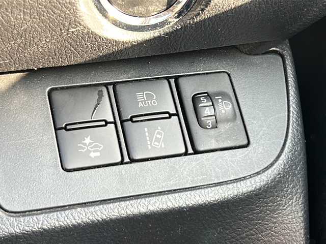 トヨタ シエンタ G グランパー 広島県 2021(令3)年 2.4万km ベージュ 禁煙車/トヨタセーフティセンス/・プリクラッシュセーフティ/・レーンキープアシスト/・オートマチックハイビーム/・先行車発進お知らせ/クリアランスソナー/純正ナビ（NSZT-W68T）/純正フリップダウンモニター（V12T-R68C）/バックカメラ/革巻きステアリング/ステアリングスイッチ/スマートキー/プッシュスタート/スペアキー/LEDヘッドライト/純正ドアバイザー/純正ドライブレコーダー（DRT-H68A）/ETC/Wエアバック