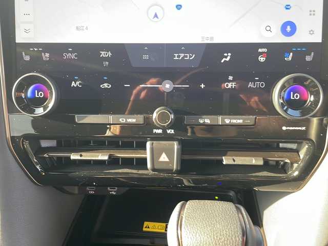 トヨタ アルファード Z 三重県 2024(令6)年 1万km プラチナホワイトパールマイカ 純正14型ナビ/全周囲カメラ/ガラスルーフ/BSM/ワイヤレス充電器/ハーフレザーシート/デジタルインナーミラー/ビルトインETC2.0/両側パワースライドドア/前後コーナーセンサー/パワーバックドア/ステアリングヒーター/革巻きステアリング/ステアリングスイッチ/パワーシート/シートヒーター/エアーシート/タイプC給電ポート/レーダークルーズコントロール/衝突軽減ブレーキ/純正フロアマット/LEDヘッドライト/オートハイビーム/オートライト/スペアキー/電動格納ミラー/禁煙車