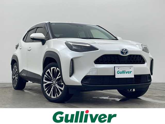 トヨタ ヤリスクロス ハイブリッド Z 秋田県 2021(令3)年 5.4万km ホワイトパールクリスタルシャイン 4WD/純正ディスプレイオーディオ/（AM/FM/Bluetooth）/バックカメラ/ハーフレザーシート/衝突軽減装置/レーンキープアシスト/横滑り防止装置/コーナーセンサー/クルーズコントロール/オートブレーキホールド/アイドリングストップ/ETC/社外ドライブレコーダー/ステアリングリモコン/前席シートヒーター/前席エアシート/電動パーキングブレーキ/LEDヘッドライト/オートライト/オートハイビーム/プッシュスタート/スマートキー/純正アルミホイール/純正フロアマット/電動格納ミラー/サイドバイザー