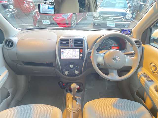 日産 マーチ 12X Vセレクション 大阪府 2015(平27)年 5.1万km ブリリアントホワイトパール /禁煙車//ワンオーナー車//ディーラーオプションSDナビ/・FM・AM・フルセグTV・SD・CD・AUX・USB//バックカメラ//前後ドライブレコーダー//レーダー探知機//プラズマクラスター一体型ルームランプ//スマートキー//プッシュスタート//アイドリングストップ//電動格納ミラー//社外14インチアルミホイール//社外LEDヘッドライトバルブ//保証書//取扱説明書//スペアキー