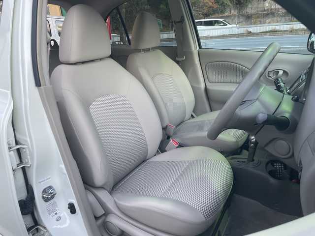 日産 マーチ 12X Vセレクション 大阪府 2015(平27)年 5.1万km ブリリアントホワイトパール /禁煙車//ワンオーナー車//ディーラーオプションSDナビ/・FM・AM・フルセグTV・SD・CD・AUX・USB//バックカメラ//前後ドライブレコーダー//レーダー探知機//プラズマクラスター一体型ルームランプ//スマートキー//プッシュスタート//アイドリングストップ//電動格納ミラー//社外14インチアルミホイール//社外LEDヘッドライトバルブ//保証書//取扱説明書//スペアキー