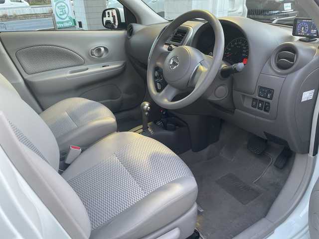 日産 マーチ 12X Vセレクション 大阪府 2015(平27)年 5.1万km ブリリアントホワイトパール /禁煙車//ワンオーナー車//ディーラーオプションSDナビ/・FM・AM・フルセグTV・SD・CD・AUX・USB//バックカメラ//前後ドライブレコーダー//レーダー探知機//プラズマクラスター一体型ルームランプ//スマートキー//プッシュスタート//アイドリングストップ//電動格納ミラー//社外14インチアルミホイール//社外LEDヘッドライトバルブ//保証書//取扱説明書//スペアキー