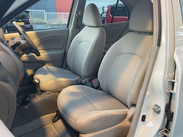 日産 マーチ 12X Vセレクション 大阪府 2015(平27)年 5.1万km ブリリアントホワイトパール /禁煙車//ワンオーナー車//ディーラーオプションSDナビ/・FM・AM・フルセグTV・SD・CD・AUX・USB//バックカメラ//前後ドライブレコーダー//レーダー探知機//プラズマクラスター一体型ルームランプ//スマートキー//プッシュスタート//アイドリングストップ//電動格納ミラー//社外14インチアルミホイール//社外LEDヘッドライトバルブ//保証書//取扱説明書//スペアキー