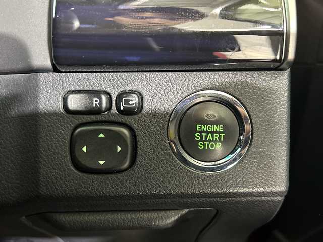 トヨタ マークＸ 250G Sパッケージ 佐賀県 2013(平25)年 9.8万km ダークレッドマイカメタリック 純正7インチナビ/HDD/Bluetooth/フルセグTV/バックカメラ/横滑り防止装置/ビルトインETC/オートライト/HIDヘッドライト/フォグライト/クルーズコントロール/パドルシフト/運転席・助手席パワーシート/ISOFIX対応シート/電動格納ミラー/カーテンエアバック/フロアマット/スマートキー×２