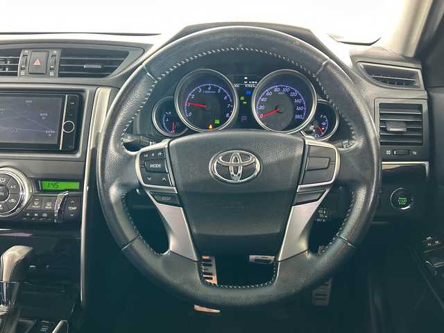 トヨタ マークＸ 250G Sパッケージ 佐賀県 2013(平25)年 9.8万km ダークレッドマイカメタリック 純正7インチナビ/HDD/Bluetooth/フルセグTV/バックカメラ/横滑り防止装置/ビルトインETC/オートライト/HIDヘッドライト/フォグライト/クルーズコントロール/パドルシフト/運転席・助手席パワーシート/ISOFIX対応シート/電動格納ミラー/カーテンエアバック/フロアマット/スマートキー×２