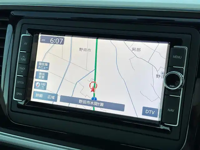 フォルクスワーゲン ザ・ビートル デザイン 山梨県 2017(平29)年 4.4万km ピュアホワイト 純正ナビ/　（Bluetooth/フルセグ/CD/DVD）/バックカメラ/ブラインドスポットアシスト/キセノン/ETC/ドアバイザー/純正16インチ AW