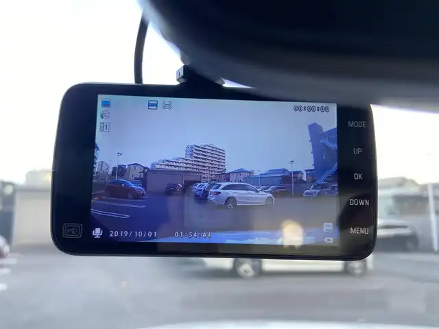 フォルクスワーゲン ザ・ビートル デザイン 栃木県 2017(平29)年 4.4万km ピュアホワイト 禁煙　/クルコン　/純正ナビ　/バックカメラ /フルセグ　/Bluetooth  /ブラインドスポットアシスト /ETC  /キセノンヘッドライト　/純正16インチAW  /社外ドラレコ前後