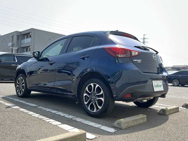マツダ デミオ XD ツーリング 石川県 2017(平29)年 6.4万km ディープクリスタルブルーマイカ 純正メーカーSDナビ　/（CD/DVD/BT/SD/USB/AUX）/ビルドインETC　/全方位カメラ/シートヒーター/レーダークルーズコントロール　/スペアキー　/ドライブレコーダー　/HUD/純正アルミホイール　/オートライト　