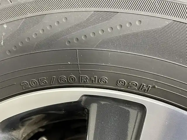 トヨタ ヴォクシー ZS 煌Ⅱ 大阪府 2019(令1)年 3万km ブラック 純正10incナビ(フルセグ/DVD再生/Bluetooth) バックカメラ ETC 両側パワースライドドア 衝突軽減 クルコン クリアランスソナー トヨタセーフティセンス リアオートエアコン