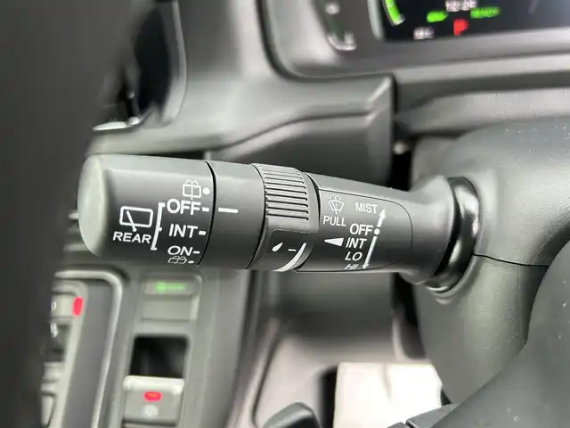 ホンダ ステップワゴン eHEV エアー EX 香川県 2025(令7)年 0.1千km クリスタルブラックパール 登録時走行距離：4km/純正11.4型SDナビゲーション/→フルセグTV/→CD/DVD再生/バックカメラ/ETC2.0/ステアリングリモコン/レーダークルーズコントロール/オットマン/両側パワースライドドア/純正16型アルミホイール/前後コーナーセンサー/LEDオートライト/フォグランプ/オートハイビーム/プッシュスタート/スマートキー/スペアキー