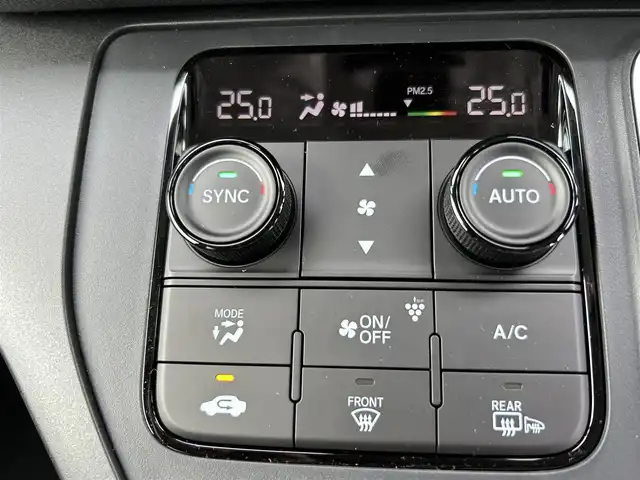 ホンダ ステップワゴン eHEV エアー EX 香川県 2025(令7)年 0.1千km クリスタルブラックパール 登録時走行距離：4km/純正11.4型SDナビゲーション/→フルセグTV/→CD/DVD再生/バックカメラ/ETC2.0/ステアリングリモコン/レーダークルーズコントロール/オットマン/両側パワースライドドア/純正16型アルミホイール/前後コーナーセンサー/LEDオートライト/フォグランプ/オートハイビーム/プッシュスタート/スマートキー/スペアキー