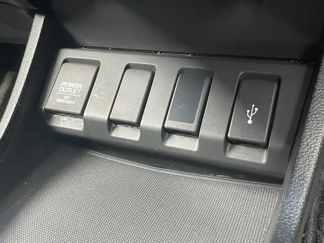 ホンダ ヴェゼル ハイブリッド モデューロ X ホンダセンシング 千葉県 2020(令2)年 5.7万km プレミアムクリスタルブルークリスタル ホンダセンシング/純正7インチSDナビ/フルセグTV/DVD/CD/BT/USB/iPod/AUX/ビルトインETC/D+N席シートヒーター/パドルシフト/ステアリングスイッチ/電動パーキングブレーキ/オートホールド/プラズマクラスター機能付きオートエアコン/LEDヘッドライト/オートライト/電動格納ミラー/オートミラー/ウインカーミラー/純正フロアマット/ドアバイザー