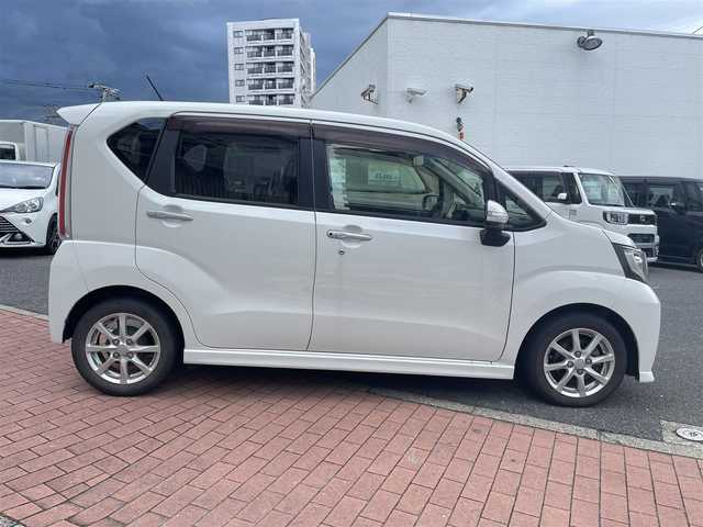 ダイハツ ムーヴ カスタム X SAⅡ 福岡県 2015(平27)年 8.8万km パールホワイトⅢ (株)IDOMが運営する【じしゃロン八幡西店】の自社ローン専用車両になります。こちらは現金またはオートローンご利用時の価格です。自社ローンご希望の方は別途その旨お申付け下さい/衝突軽減システム/スマートキー２本/プッシュスタート/純正メモリナビ /フルセグ/Bluetooth/バックカメラ/ウィンカーミラー/オートライト/ISOFIX