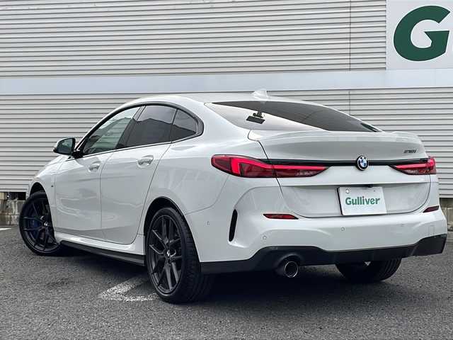 ＢＭＷ ＢＭＷ ２１８ｉ グランクーペ Mスポーツ 東京都 2021(令3)年 2.9万km アルピンホワイトⅢ ワンオーナー/取扱説明書/新車時保証書/純正ナビ/・AM/FM/USB/BT/AppleCarPlay/バックカメラ　ETC/インテリジェントセーフティー/ブラインドスポット/レーンキープアシスト/アダプティブクルーズコントロール/コーナーセンサー/運転席シートメモリー/前席パワーシート/電動リアゲート/LEDオートライト/アイドリングストップ/パーキングアシスト/横滑り防止機能/ダブル/サイドエアバッグ/純正18インチアルミホイール/保証書/取扱説明書