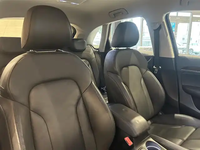 アウディ Ｑ３ 2．0 TFSI クワトロ 180PS 道央・札幌 2017(平29)年 6.2万km ミトスブラックメタリック メタリックペイント/レザーパッケージ/　・ファインナッパレザーシート/　・シートヒーター/　・デコラティブパネルウォルナットバルサミックブラウン/バックカメラ/MMIナビゲーション/　・フルセグTV/　・CD/DVD/SD/Bluetooth/ETC
