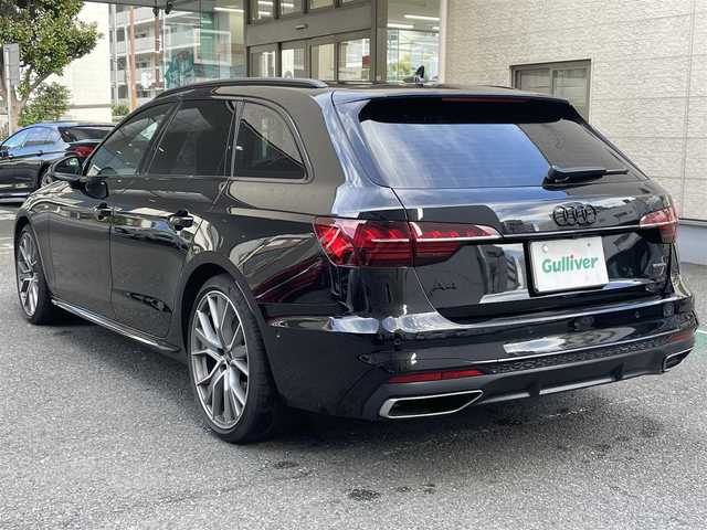 アウディ アウディ Ａ４ アバント 40TDIクワトロ Sライン 神奈川県 2023(令5)年 2.6万km ミトスブラックメタリック ワンオーナー/パノラマサンルーフ/Sライン/クルーズコントロール/ETC2.0/ハーフレザー/純正ナビ/プッシュスタート/純正ドラレコ/運転席／助手席パワーシート/純正19AW