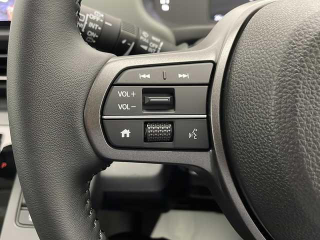 ホンダ フリード ハイブリット e:HEV クロスター 宮崎県 2025(令7)年 0.1千km プラチナホワイトパール 登録済み未使用車/ホンダセンシング/純正9型ディスプレイオーディオナビTV/（LXM-242ZFNI/HONDA CONNECT/Bluetooth/FMAM/HDMI/フルセグTV)/純正バックカメラ/純正LEDオートライト/純正LEDフォグ/純正15インチアルミ/両側電動スライドドア/アダプティブクルーズコントロール/レーンディパーチャーアラート/ブラインドスポットモニター/クリアランスソナー/電子パーキング/オートホールド/ハーフレザーシート/前席シートヒーター/本革巻ハンドル/オートエアコン/スマートキー/プッシュエンジンスタート/スペアキー/新車時保証書/取扱い説明書