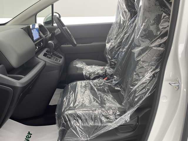 ホンダ フリード ハイブリット e:HEV クロスター 宮崎県 2025(令7)年 0.1千km プラチナホワイトパール 登録済み未使用車/ホンダセンシング/純正9型ディスプレイオーディオナビTV/（LXM-242ZFNI/HONDA CONNECT/Bluetooth/FMAM/HDMI/フルセグTV)/純正バックカメラ/純正LEDオートライト/純正LEDフォグ/純正15インチアルミ/両側電動スライドドア/アダプティブクルーズコントロール/レーンディパーチャーアラート/ブラインドスポットモニター/クリアランスソナー/電子パーキング/オートホールド/ハーフレザーシート/前席シートヒーター/本革巻ハンドル/オートエアコン/スマートキー/プッシュエンジンスタート/スペアキー/新車時保証書/取扱い説明書