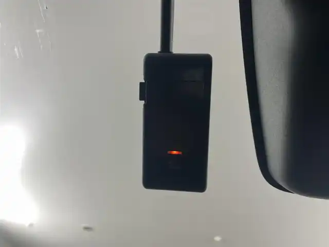 トヨタ パッソ モーダ 福島県 2019(令1)年 7.4万km パールホワイトⅢ トヨタセーフティセンス/・プリクラッシュセーフティ/・衝突被害軽減ブレーキ/・盗難防止装置/・車線逸脱警報装置/・コーナーセンサー/・オートマチックハイビーム/・スマートアシスト/純正7インチナビ/・型番：NSCN-W68/・フルセグTV/BT/AUX/AM/FM/・ドライブレコーダー/・ETC/・バックカメラ/ステアリングスイッチ/ベンチシート/プッシュスタート/・スマートキー/アイドリングストップ/LEDヘッドライト/・オートライト/電動格納ミラー/・ウィンカーミラー/純正フロアマット/ドアバイザー