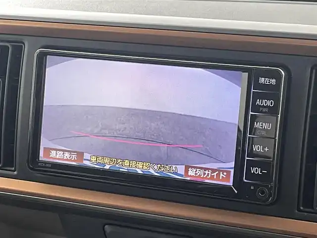 トヨタ パッソ モーダ 福島県 2019(令1)年 7.4万km パールホワイトⅢ トヨタセーフティセンス/・プリクラッシュセーフティ/・衝突被害軽減ブレーキ/・盗難防止装置/・車線逸脱警報装置/・コーナーセンサー/・オートマチックハイビーム/・スマートアシスト/純正7インチナビ/・型番：NSCN-W68/・フルセグTV/BT/AUX/AM/FM/・ドライブレコーダー/・ETC/・バックカメラ/ステアリングスイッチ/ベンチシート/プッシュスタート/・スマートキー/アイドリングストップ/LEDヘッドライト/・オートライト/電動格納ミラー/・ウィンカーミラー/純正フロアマット/ドアバイザー