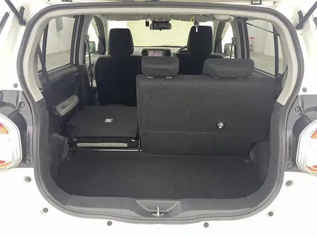 トヨタ パッソ モーダ 福島県 2019(令1)年 7.4万km パールホワイトⅢ トヨタセーフティセンス/・プリクラッシュセーフティ/・衝突被害軽減ブレーキ/・盗難防止装置/・車線逸脱警報装置/・コーナーセンサー/・オートマチックハイビーム/・スマートアシスト/純正7インチナビ/・型番：NSCN-W68/・フルセグTV/BT/AUX/AM/FM/・ドライブレコーダー/・ETC/・バックカメラ/ステアリングスイッチ/ベンチシート/プッシュスタート/・スマートキー/アイドリングストップ/LEDヘッドライト/・オートライト/電動格納ミラー/・ウィンカーミラー/純正フロアマット/ドアバイザー