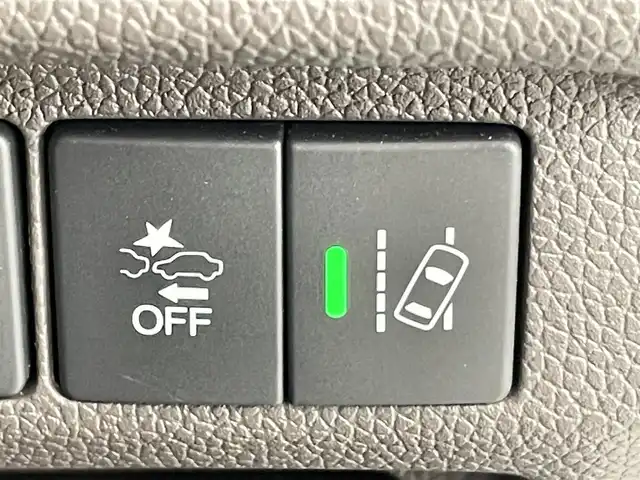 ホンダ フリード ハイブリット G ホンダセンシング 千葉県 2020(令2)年 1.1万km プラチナホワイトパール 禁煙車　/純正９型ナビ（VXM-217VFNi）/AM＆FM＆Bluetooth＆フルセグTV＆CD＆DVD/純正後席モニター　/ビルトインＥＴＣ　/ホンダセンシング/衝突軽減ブレーキ　/レーダークルーズコントロール　/レーンキープアシスト/バックカメラ　/シートヒーター　/両側電動スライドドア　/電動格納サイドミラー　/ＵＳＢポート/アイドリングストップ/ウィンカーミラー/2列目キャプテンシート/ドアバイザー/プッシュスタート/フロント電熱線