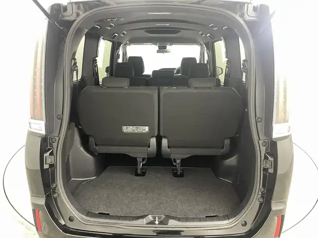 トヨタ エスクァイア Xi 福島県 2020(令2)年 7.5万km ブラック トヨタセーフティセンス/・プリクラッシュセーフティ/・レーンディパーテャーアラート/・クリアランスソナー/・衝突軽減/・オートハイビーム/・パーキングブレーキサポート/純正ナビ/・BT/AUX/AM/FM/バックカメラ/片側パワースライドドア/クルーズコントロール/LEDオートライト/・フォグライト/３列シート/純正アルミホイール付きサマータイヤ/ETC/革ステアリング/・ステアリングリモコン/純正フロアマット/純正ドアバイザー/アイドリングストップ