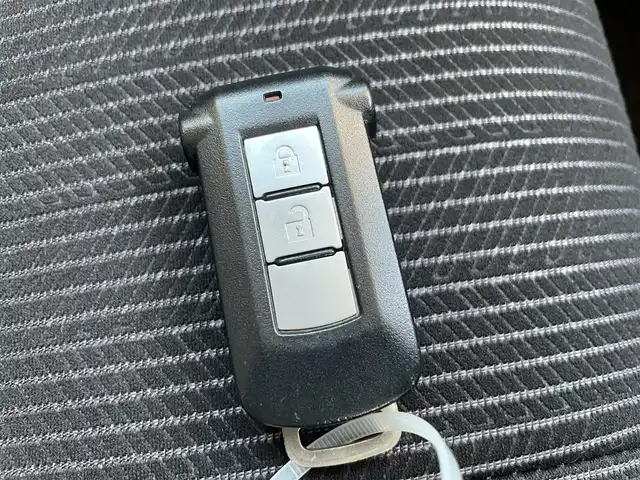 日産 デイズ ルークス ハイウェイスター Xターボ 福岡県 2020(令2)年 6万km スパークリングレッドM 純正ナビ(フルセグTV・CD・DVD・FM・AM・BT)/全方位カメラ/ETC/プッシュスタート/コーナーセンサー前後/片側パワースライドドア/スマートキー/純正フロアマット