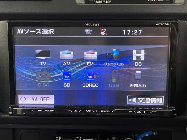 トヨタ ランドクルーザー 埼玉県 2015(平27)年 11.5万km シルバーM 社外ナビ/(Bluetooth/CD/DVD/USB/AM/FM)/地デジフルセグ/バックカメラ/ETC/レベライザー/スマホホルダー/サマータイヤ×4/背面タイヤ/社外フロアマット