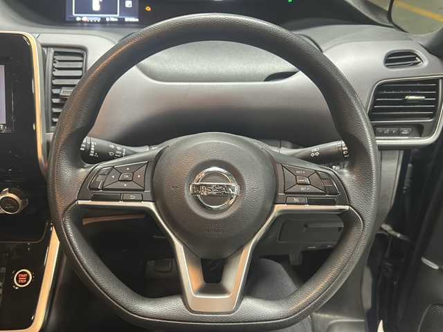 日産 セレナ X 広島県 2016(平28)年 8.8万km アズライトブルー 社外ナビ（MAX675W）/バックカメラ/エマージェンシーブレーキ/車線逸脱防止警報/クルーズコントロール/ETC/スマートキー