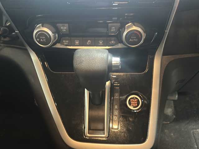 日産 セレナ X 広島県 2016(平28)年 8.8万km アズライトブルー 社外ナビ（MAX675W）/バックカメラ/エマージェンシーブレーキ/車線逸脱防止警報/クルーズコントロール/ETC/スマートキー