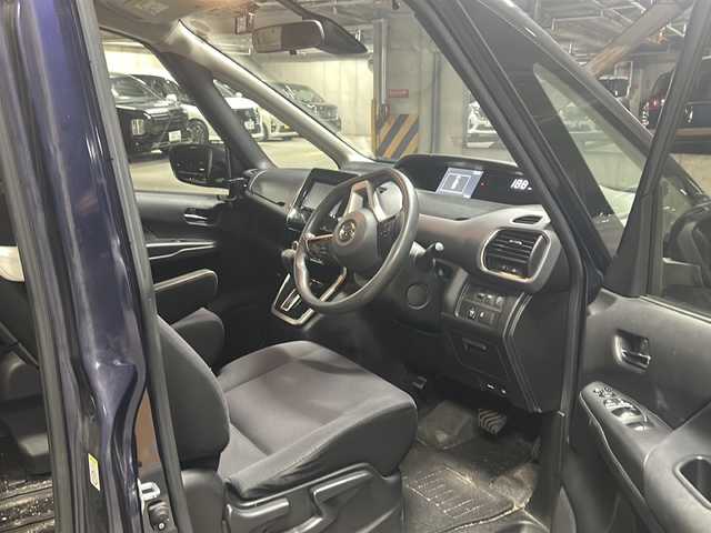 日産 セレナ X 広島県 2016(平28)年 8.8万km アズライトブルー 社外ナビ（MAX675W）/バックカメラ/エマージェンシーブレーキ/車線逸脱防止警報/クルーズコントロール/ETC/スマートキー