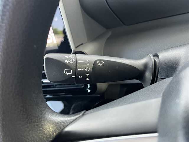 ダイハツ タント カスタム X 高知県 2019(令1)年 6.4万km シャイニングホワイトパール 純正ナビ/　Bluetooth/フルセグ/　CD/DVD/AM/FM/全方位カメラ/両側パワースライドドア /ETC/ナビ連動ドライブレコーダー/ローダウン/ロングスライドシート/パーキングアシスト/ハーフレザーシート/ロールサンシェード/コーナーセンサー/ステアリングスイッチ/プッシュスタート/スペアキー/純正フロアマット/純正14インチアルミホイール/LEDヘッドライト/オートライト/アイドリングストップ/ベンチシート/盗難防止装置