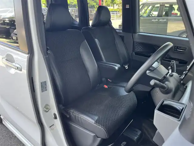 ダイハツ タント カスタム X 高知県 2019(令1)年 6.4万km シャイニングホワイトパール 純正ナビ/　Bluetooth/フルセグ/　CD/DVD/AM/FM/全方位カメラ/両側パワースライドドア /ETC/ナビ連動ドライブレコーダー/ローダウン/ロングスライドシート/パーキングアシスト/ハーフレザーシート/ロールサンシェード/コーナーセンサー/ステアリングスイッチ/プッシュスタート/スペアキー/純正フロアマット/純正14インチアルミホイール/LEDヘッドライト/オートライト/アイドリングストップ/ベンチシート/盗難防止装置