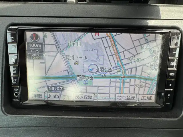 トヨタ プリウス G 愛知県 2010(平22)年 7.3万km シルバーM 社外ナビ　/（フルセグ/BT/CD/DVD） /クルーズコントロール　/バックモニター　/横滑り防止　/電動格納ミラー　/プッシュスタート　/ドライブレコーダー　/ETC　/純正ホイールキャップ