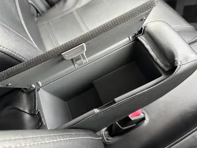 スズキ ワゴンＲ スティングレー リミテッドⅡ 福岡県 2012(平24)年 10.2万km ブルーイッシュブラックパール3 純正7型ナビ(フルセグTV、BT、CD、SDミュージックサーバー)/KENWOODスピーカー/純正アルミホイール/LEDオートライト/レザーシートカバー/ターボ/社外フロアマット/スマートキー/プッシュスタート