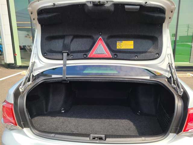 トヨタ クラウン アスリート アスリート 福岡県 2010(平22)年 7.9万km プレミアムシルバーパール フルセグテレビ/純正ナビ/バックカメラ/HIDオートライト/ETC/パワーシート/クルコン/スマートキー/純正18インチアルミホイール/純正フロアマット