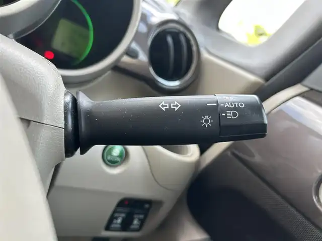 ホンダ Ｎ ＢＯＸ G SSパッケージ 静岡県 2017(平29)年 3.8万km プレミアムピンクP 純正SDナビ/（AM/FM/DVD/BT/iPod）/フルセグTV/TV走行中視聴可能/バックカメラ/両側パワースライドドア/前席シートヒーター/ドライブレコーダー/ビルトインETC/プッシュスタート/スマートキー/スペアキー×1/横滑り防止装置/盗難防止装置/衝突被害軽減システム/純正フロアマット/純正アルミホイール/ドアバイザー/保証書/取扱説明書