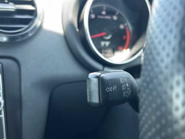 アウディ ＴＴクーペ 1．8 TFSI Sライン コンペティション 秋田県 2014(平26)年 8.6万km デイトナグレーパールエフェクト 社外スタッドレスタイヤ17インチ四本つき/Bluetooth/純正ナビ/バックカメラ/フルセグ