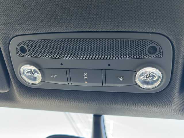 アウディ ＴＴクーペ 1．8 TFSI Sライン コンペティション 秋田県 2014(平26)年 8.6万km デイトナグレーパールエフェクト 社外スタッドレスタイヤ17インチ四本つき/Bluetooth/純正ナビ/バックカメラ/フルセグ
