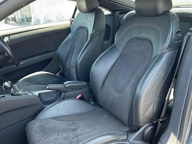 アウディ ＴＴクーペ 1．8 TFSI Sライン コンペティション 秋田県 2014(平26)年 8.6万km デイトナグレーパールエフェクト 社外スタッドレスタイヤ17インチ四本つき/Bluetooth/純正ナビ/バックカメラ/フルセグ