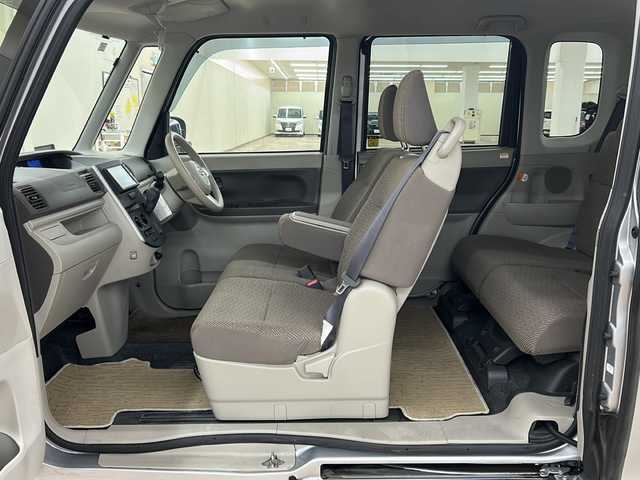 ダイハツ タント L リミテッド SAⅢ 道央・札幌 2019(平31)年 5.4万km ブライトシルバーメタリック /4WD//純正ナビ：NMZK-W69D/(AM/FM/TV/CD/DVD/ipod/USB/BT)//バックカメラ//ステアリングスイッチ//アイドリングストップ//オートマチックハイビーム//パワーモード切替//USBポート//衝突被害軽減システム//横滑り防止装置