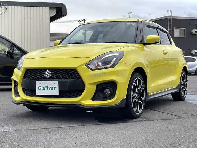 スズキ スイフト スポーツ 道北・旭川 2018(平30)年 2.5万km チャンピオンイエロー ・ワンオーナー/・禁煙車/・ガソリンターボ/・シートヒーターD席/・クルーズコントロール/・純正アルミホイール/・カーステレオAM/FM/CD/USB/AUX/・純正フロアマット/・オートライト/・ハロゲンヘッドライト/・ドアバイザー/・電格ミラー/・プッシュスタート/・スマートキー/・スペアキー1本/・AAC/・保証書＆取扱説明書