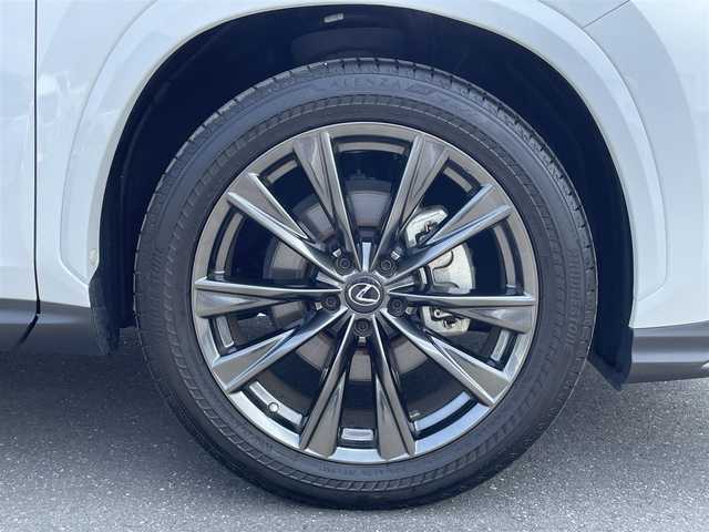 レクサス ＮＸ 350h Fスポーツ 茨城県 2021(令3)年 1.3万km ホワイトノーヴァガラスフレーク 純正ナビ/【AM・FM・TV・BT・USB】/サンルーフ/パワーシート/シートメモリ/シートヒーター/エアシート/ステアリングヒーター/HUD/BSM/電動リアゲート/パドルシフト/ブレーキホールド/100V電源/レーダークルコン/ETC2.0/前方ドラレコ/Bカメラ/左サイドカメラ/前後コーナーセンサー/ルーフレール
