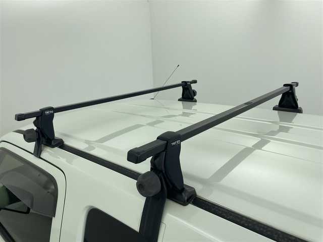 スズキ ジムニー シエラ ランドベンチャー 富山県 2017(平29)年 5.9万km パールホワイト 4WD/社外ナビ(AM/FM/CD/DVD/BT)/フルセグTV/ウインドシールドデアイサー/社外AW付スタッドレスタイヤ車/ウインドシールドデアイサー/D席シートヒーター/ETC/LEDヘッドライト/革巻きステアリング/フォグランプ/純正フロアマット/純正AW/マニュアルエアコン/電動格納ミラー/バニティミラー/ドアバイザー/リモコンキー/スペアキー1本