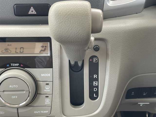 マツダ フレアワゴン XS 滋賀県 2016(平28)年 11.1万km クリスタルホワイトP 社外ナビ/(Bluetooth/フルセグ/CD/DVD/iPod)/衝突軽減ブレーキ/レーンキープアシスト/片側パワースライドドア/アイドリングストップ/D席シートヒーター/前後ドライブレコーダー/AAC