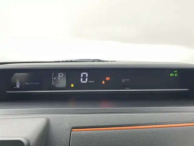 ダイハツ タント ファンクロスターボ 千葉県 2024(令6)年 0.2万km フォレストカーキメタリック スマートアシスト/・衝突軽減ブレーキ/・先行車発進お知らせ/・車線逸脱警報/・標識認識/・ふらつき警報/両側パワースライドドア/LEDオートライト/前席シートヒーター/パーキングブレーキ/ブレーキホールド/革巻きステアリング/ドアバイザー/プッシュスタート/スマートキー