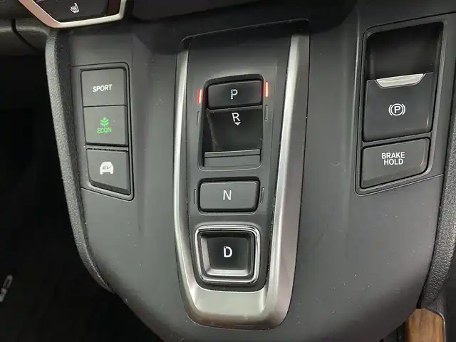 ホンダ ＣＲ－Ｖ ハイブリッド EX・マスターピース 鹿児島県 2019(平31)年 9.4万km ルーセブラックM ワンオーナー/純正SDナビ/(BT/CD/DVD/AM/FM/フルセグTV)/ホンダセンシング/レーダークルーズコントロール/衝突軽減ブレーキ/レーンキープアシスト/ブラインドスポットモニター/パドルシフト/パワーバックドア/前席パワーシート/シートメモリー/バックカメラ/前席シートヒーター/電動パーキングブレーキ/オートホールド/ビルトインETC2.0/前後コーナーセンサー/サンルーフ/純正18インチアルミホイール/純正フロアマット/純正LEDヘッドライト/アイドリングストップ/保証書/取扱説明書